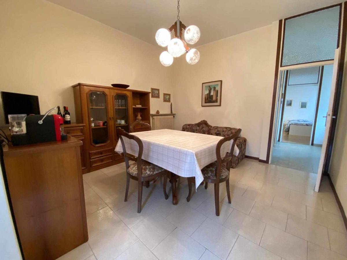 Casa Vacanza Amelia Bosisio Parini Exterior photo